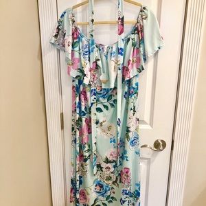 Brand new PinkBlush maxi - regular or maternity